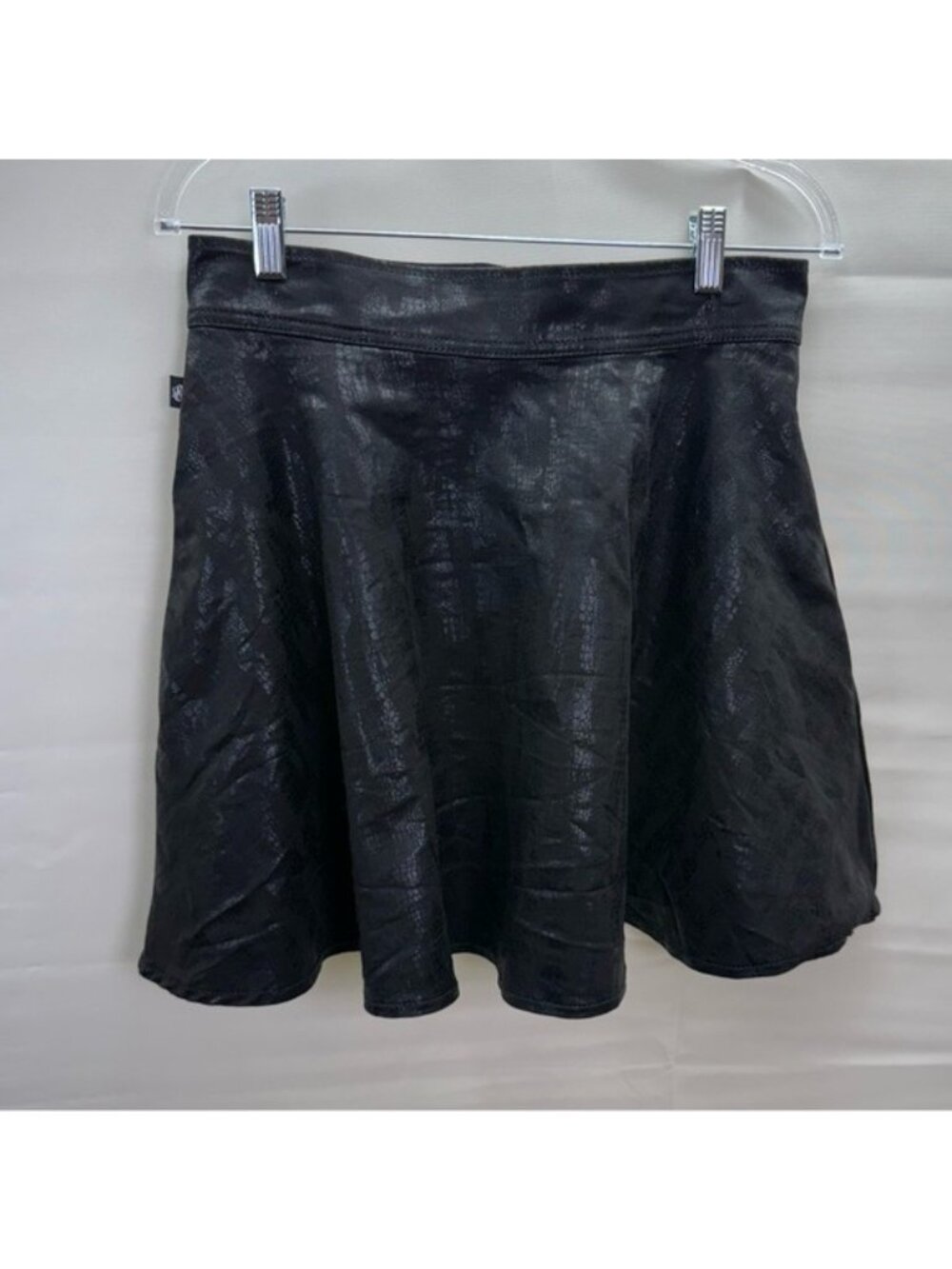 Rock & Republic Coated Snakeskin Print Mini Skirt Black Faux Leather Look Size 6